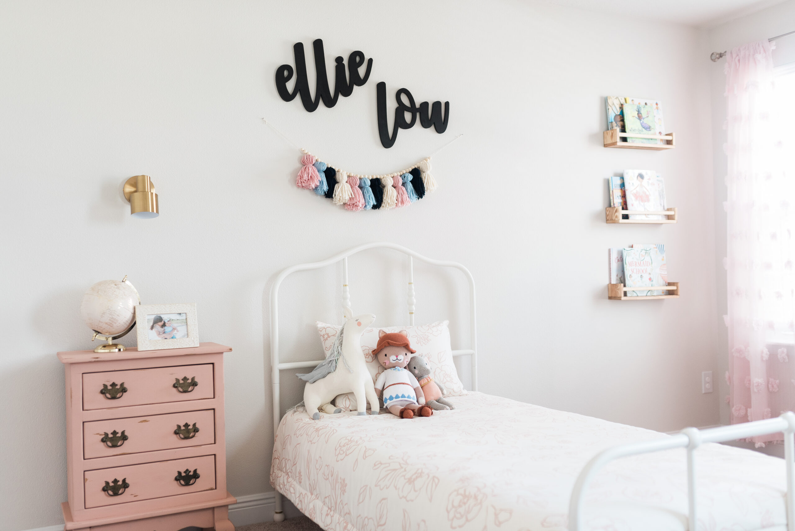 toddler room girl