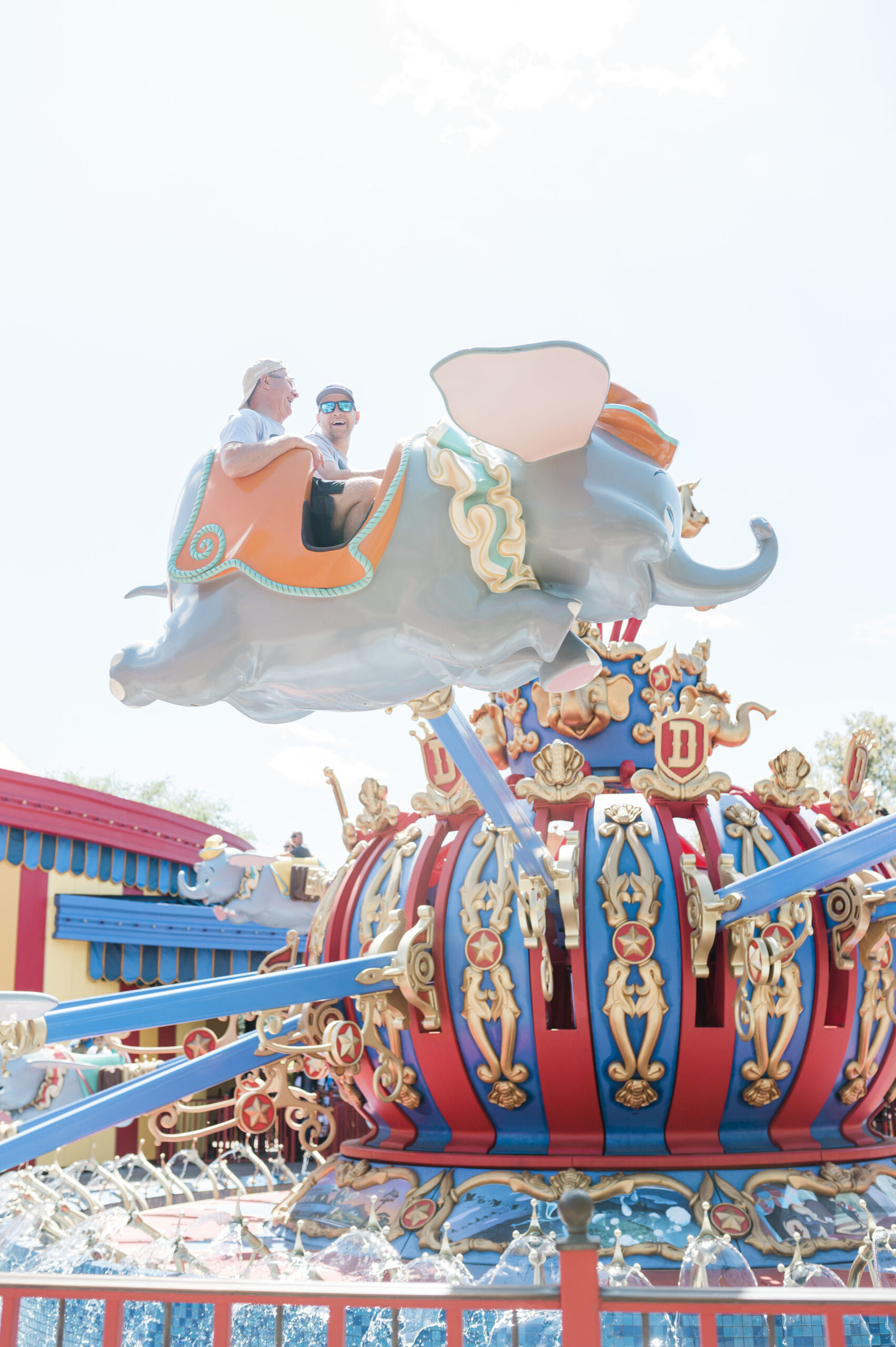 dumbo ride at magic kingdom