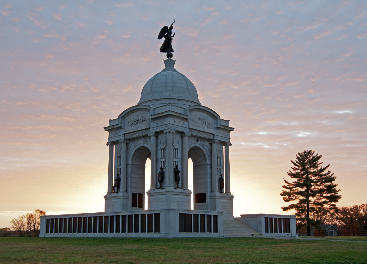 Pennsylvania Monument in Gettysburg, Pennsylvania--one of the best family vacation destinations in the USA